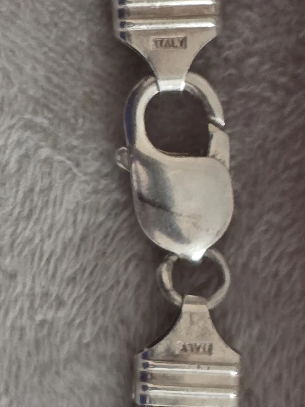 22 Inch 925 Italy Sterling Silver  103 Grams  Stunning